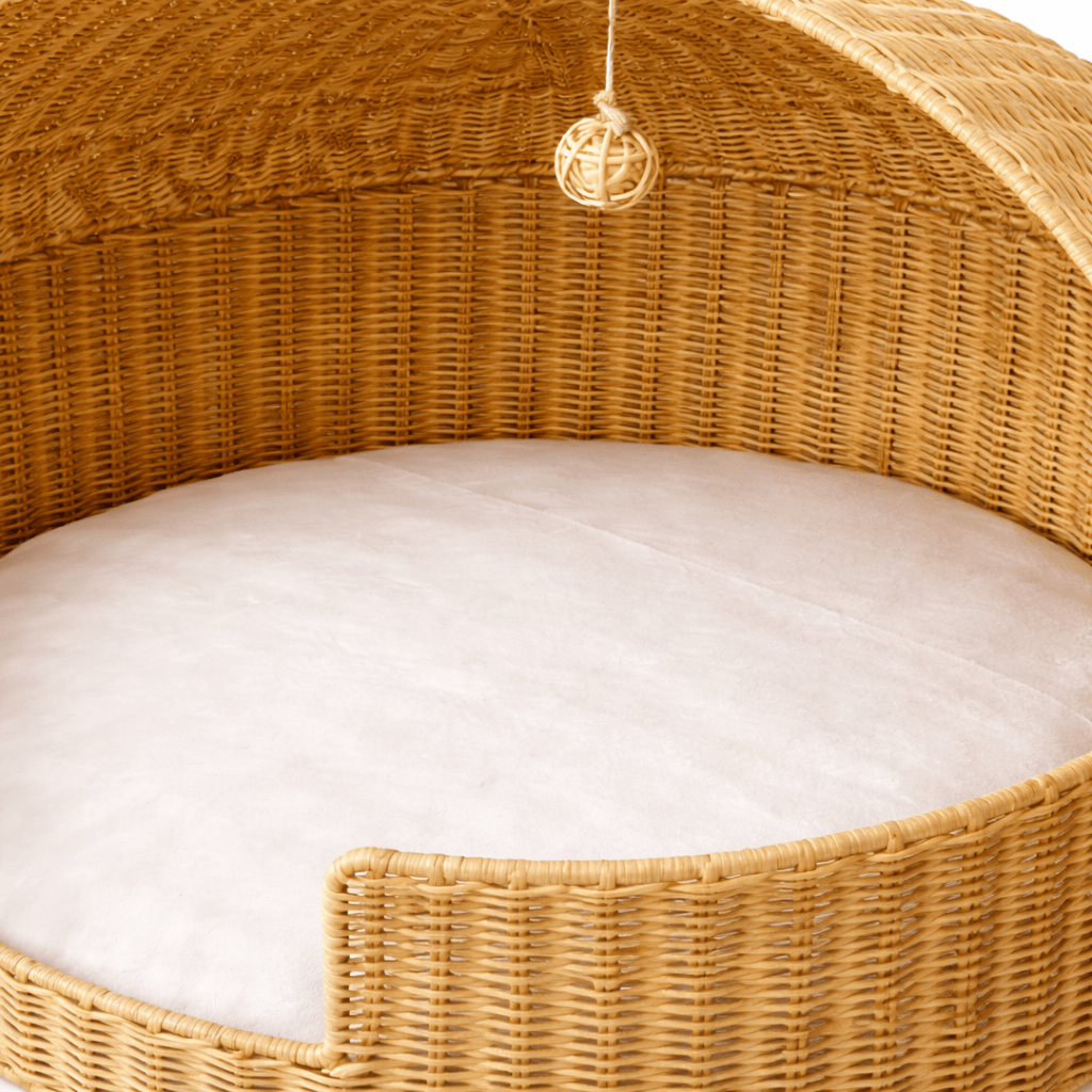 Handwoven Round Rattan Cat Bed, Easy to Assemble, Hand-knitted Cat Basket Bed, Comfortable All-Season Pet Bed, Suitable for Cats and Small Dogs, Indoor\u002FOutdoor Pet Basket