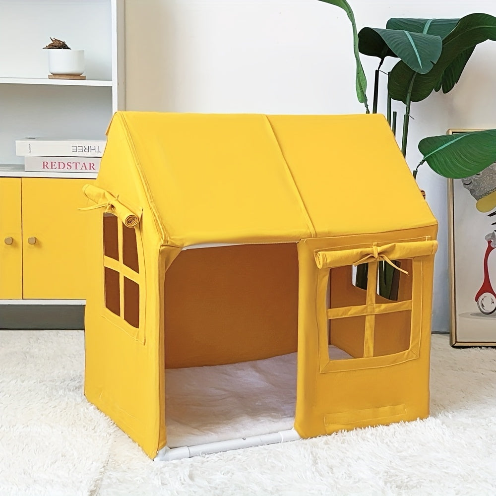 A Winter-Proof Enclosed Dog House That Provides a Cozy Sleeping Space for Pets, Suitable for All Seasons And Easy to Clean